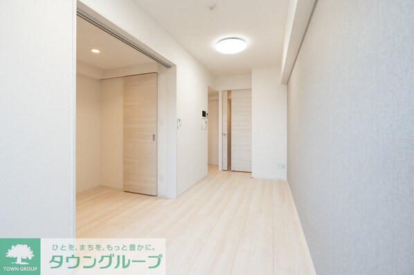 コンフォリア・リヴ北新宿の物件内観写真